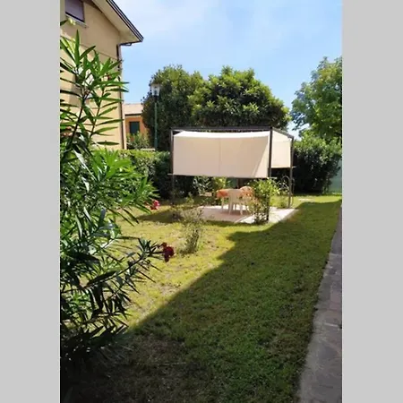 Appartamento ChiaraDiLuna - Appartamento con terrazza e giardino Cavallino-Treporti