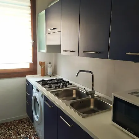 ChiaraDiLuna - Appartamento con terrazza e giardino *